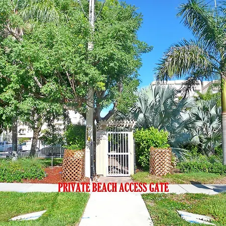 Beach Club 206